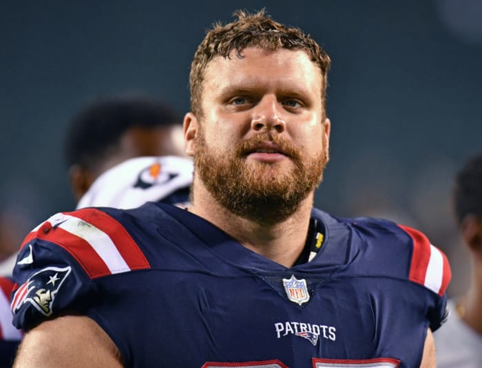 Aug 19, 2021; Philadelphia, Pennsylvania, USA; New England Patriots center Ted Karras (67) walks off the field against the Philadelphia Eagles at Lincoln Financial Field. Mandatory Credit: Eric Hartline-USA TODAY Sports